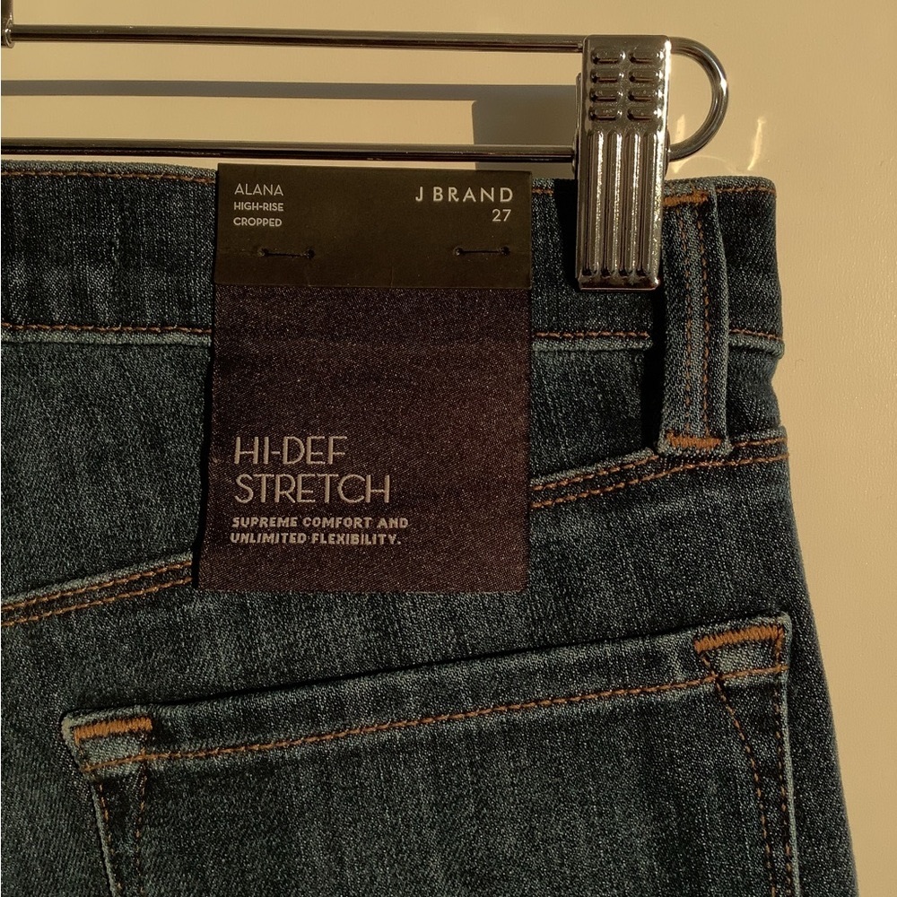 **BNWT** JBrand Skinny Jeans - Size 27